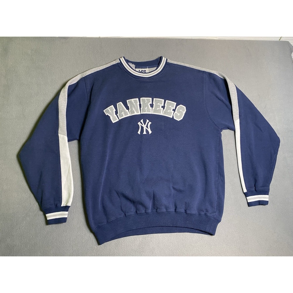 NY Yankees Vintage Crewneck Sweater Embroidered Adult Unisex Size Medium Navy